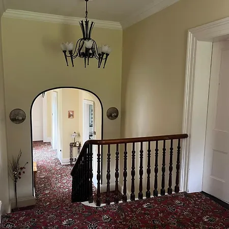 Bed and Breakfast Dernacally House And