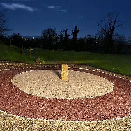 Bed and Breakfast Dernacally House And 3*