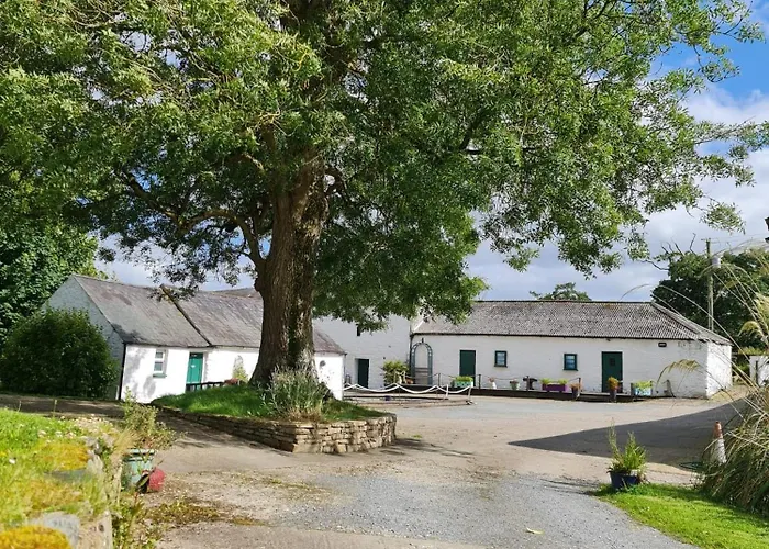 Dernacally House And Bed & Breakfast 3*